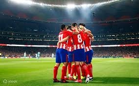 拉斯穆斯·霍伊伦(22 岁)在那不勒斯对阵尤文图斯的比赛中攻入 2 个进球！