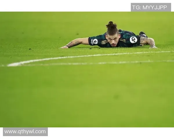 什么是“半诈唬”？如何利用强听牌增加你的赢率。（解读半诈唬：用强听牌提升你的胜率）