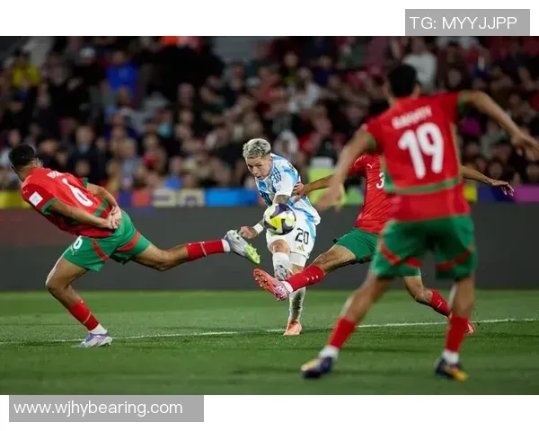 以稳制乱三战皆胜，AL 3-0横扫BLG挺进败决