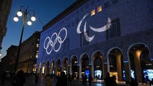 洛杉矶湖人被国王压制，三分球命中率惨淡，东契奇难以扭转局势